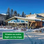 Strachan Family Jasna Hotel 3*