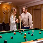 Strachan Family Jasna 3* 데마노브스카돌리나