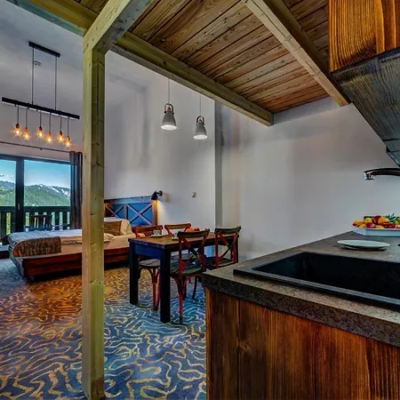 Strachan Family Jasna 3* デマノブスカ・ドリーナ