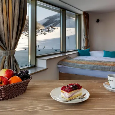 Hotel Strachan Family Jasna 3*