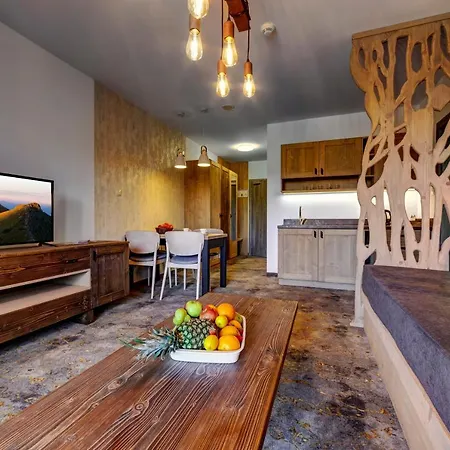 Strachan Family Jasna Hotel 3*