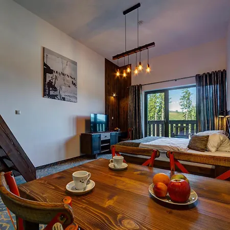 Strachan Family Jasna Dolina Demianowska