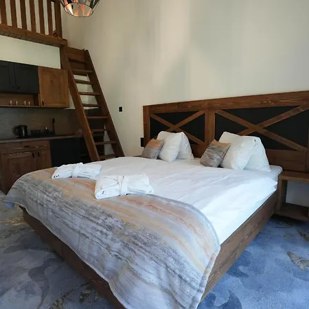 Strachan Family Jasna Hotel 3*