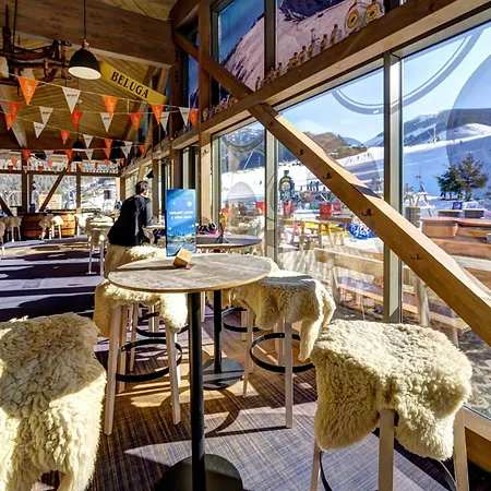 Strachan Family Jasna 3*