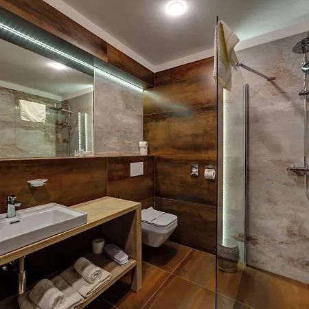 Hotel Strachan Family Jasna 3*